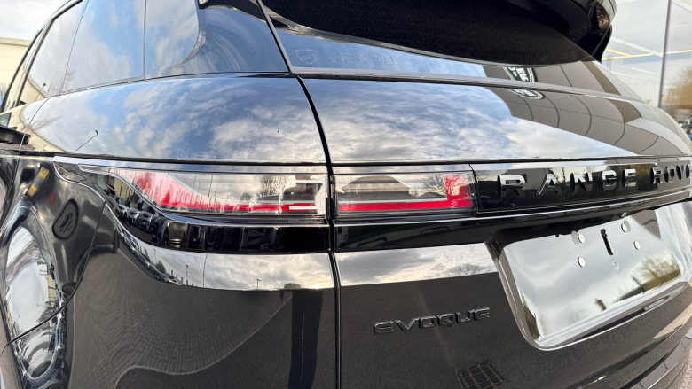 Land Rover Range Rover Evoque 2.0 D200 Autobiography 5dr Auto [Revised] Diesel Hatchback